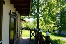 4 bds 2 ba 2260 sqft- House for sale