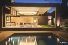 Luxury Hollywood Residence