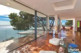 Luxury 14th floor  Apartment