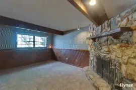 941 Krissy Way Lexington