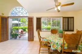 12050 Via Hacienda, El Cajon