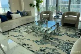  	Stunning BRIGHT and open concept corner unit at Parque Towers in Sunny