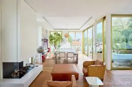 ARCHITEKTENVILLA NAHE KOENIGSSEE IN BESTLAGE GRUNE