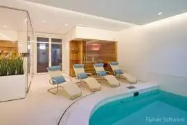 ARCHITEKTENVILLA NAHE KOENIGSSEE IN BESTLAGE GRUNE