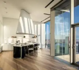 Trophy two-level penthouse