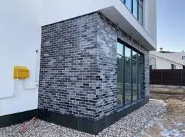 4 bds 4 ba 2583 sqft- House for sale