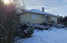 Eladó ház Győrújbarát