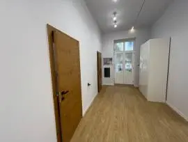 Elegant, Modern Period Residence for Sale in the Heart of Budapest, District II. An Ideal Choice for a Company Headquarters, Offices, Medical Facility or Private Clinic