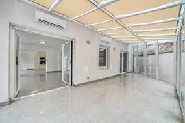 Premium three‑storey family home for sale in the green residential area of Budaörs, fully renovated