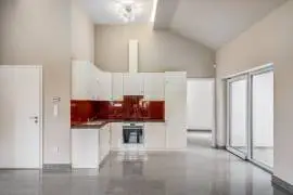 Premium three‑storey family home for sale in the green residential area of Budaörs, fully renovated